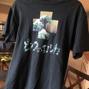 Pink dolphins vintage graphic tee mens medium